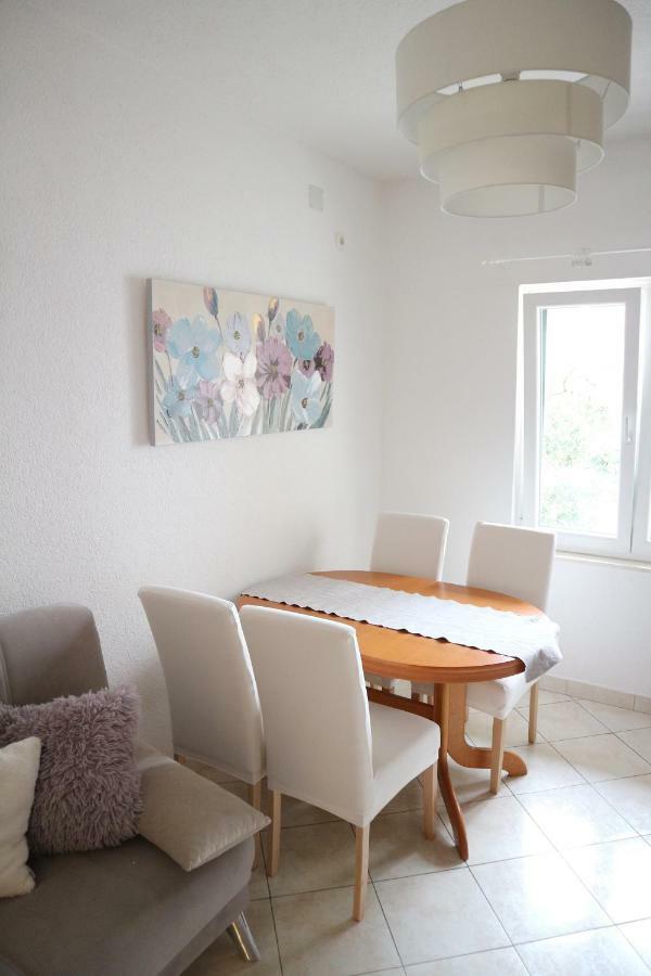 Apartments Keko Primošten Екстериор снимка